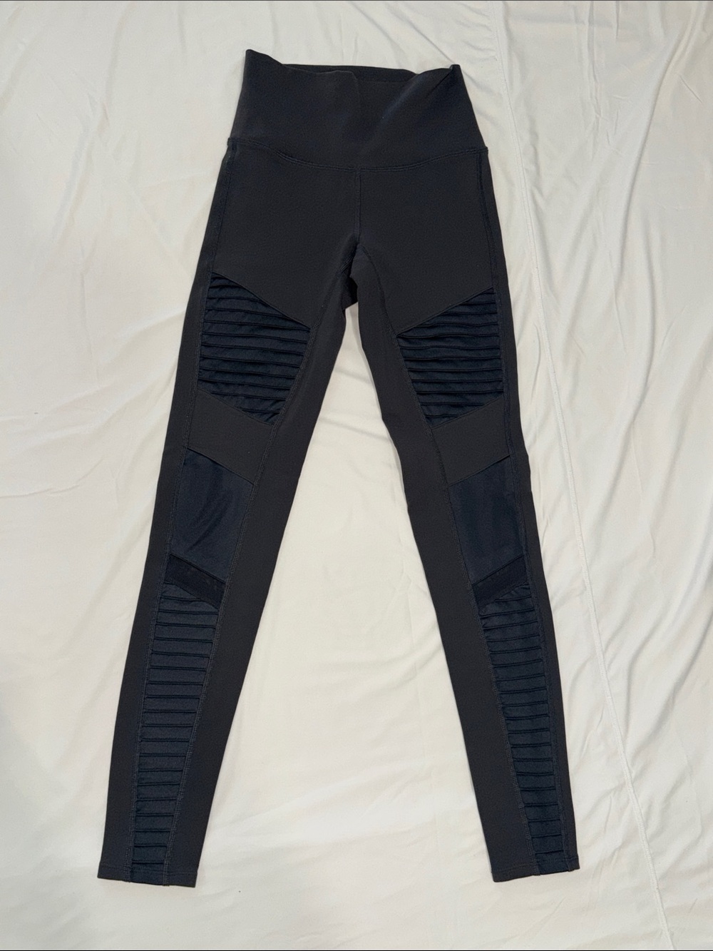 ALO Yoga Black Ribbed-Panel High-Waist Jeggings - Picture 4 of 8